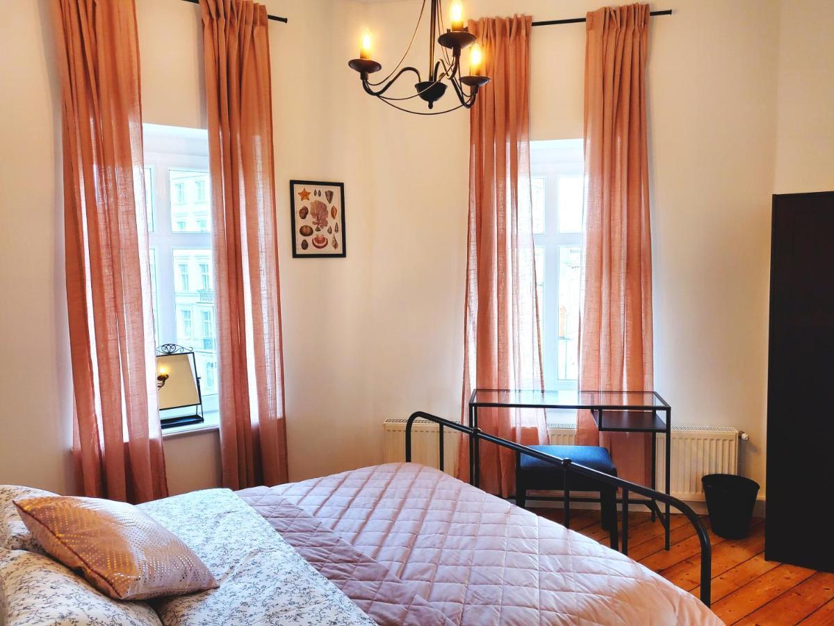 Centrum Grand Apartament Appartement Świdnica Buitenkant foto