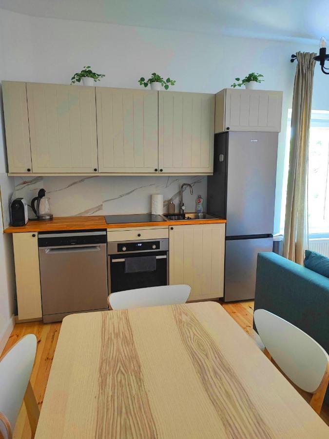 Centrum Grand Apartament Appartement Świdnica Buitenkant foto