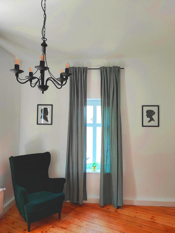 Centrum Grand Apartament Appartement Świdnica Buitenkant foto