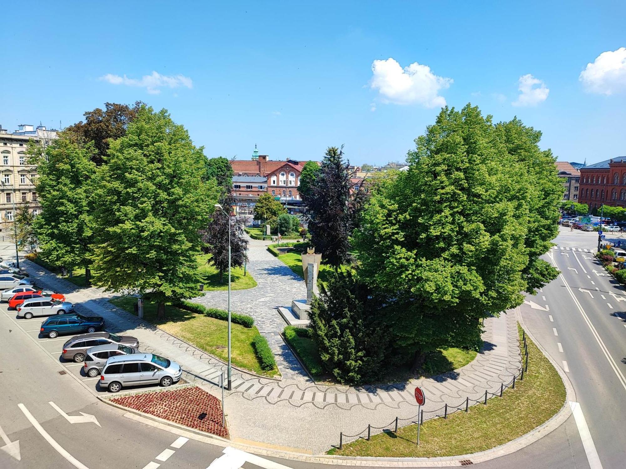 Centrum Grand Apartament Appartement Świdnica Buitenkant foto