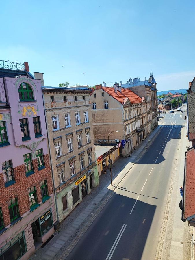 Centrum Grand Apartament Appartement Świdnica Buitenkant foto